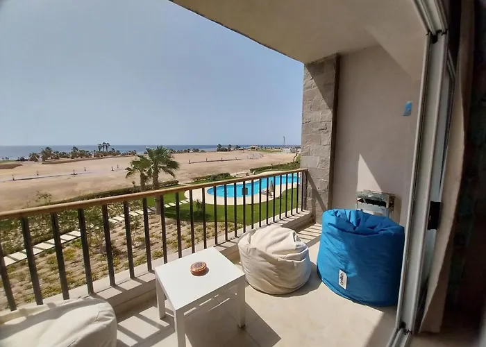 Relaxing Open Seaview Apartman Gurdaka
